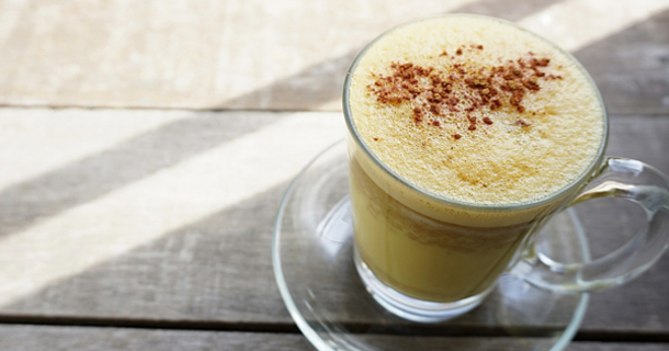 Here Are 8 Health Benefits of Drinking ‘Golden Milk’ Every Night Before Bed - picture 3