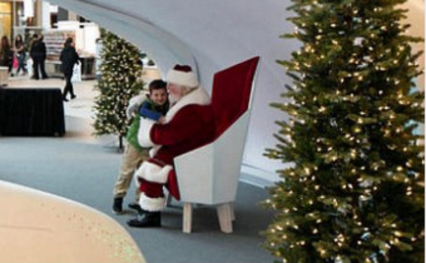 Here’s What A Mall Set Up As Their Christmas Display To Avoid Offending Non-Christians… - picture 2