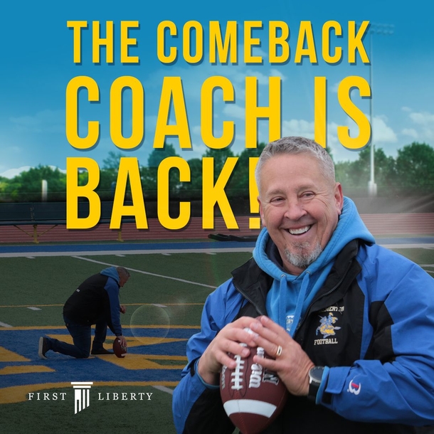 High school football coach who prayed with his players wins settlement close to $2 million - picture 2