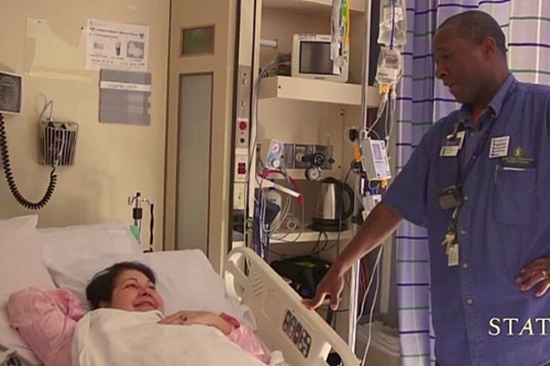 His Duty Is To Transport Patients To Their Rooms However This Recorded Footage Of Him Goes Viral Online - picture 2