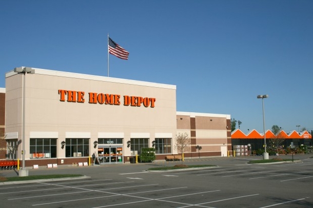 Home Depot INSULTS Veteran, Man’s Reaction Has Gone Viral And Has The Internet CHEERING - picture 3
