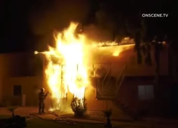 Homeless man has been called a hero for saving trapped family from huge apartment fire - picture 2