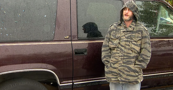 Homeless Man Sleeps With Daughter In Broken Down Car. Then Cops Pay For The All The Repairs - picture 2