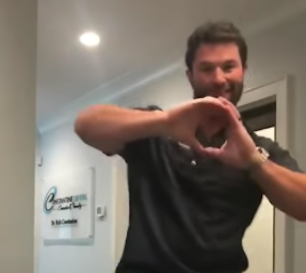 Hot Doctor Records Lip Sync Challenge & Goes Viral Online For His Special Dance Moves - picture 3