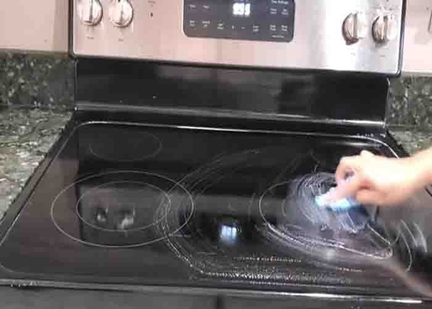 How To Clean A Glass Stovetop With Dawn Dish Spray - picture 3