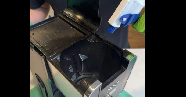 How to Clean Your Coffee Maker for the Best Brew Every Time - picture 2