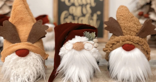 How to Create a DIY Reindeer Gnome for Christmas - picture 2