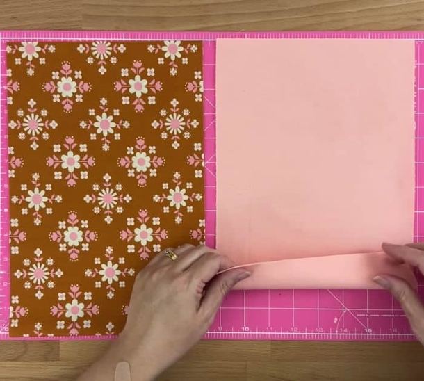 How To Create Cute Easter Bunny Treat Bags (Tutorial) - picture 2