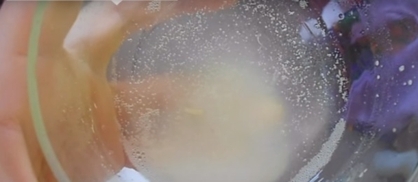 How To Have White Teeth At Home In Just 3 Minutes - picture 9