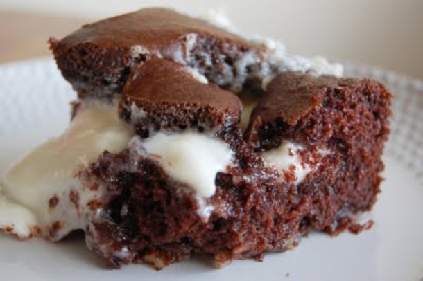 How To Make An Earthquake Cake - picture 2