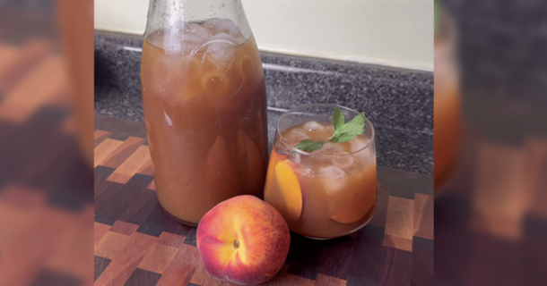 How To Make Grandma’s Peach Sweet Tea (Recipe) - picture 2