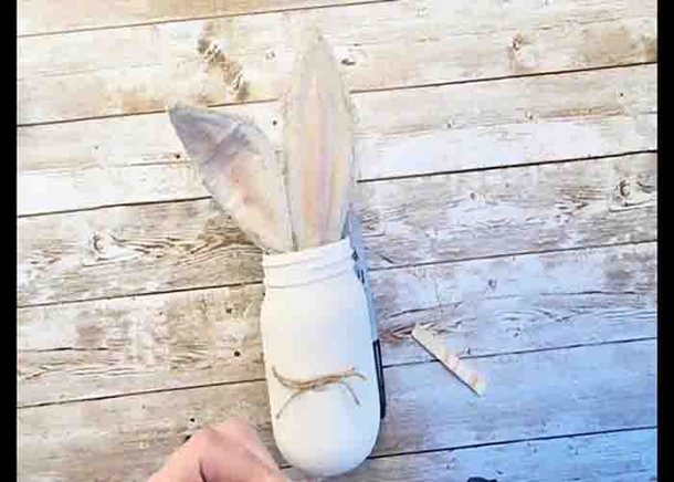 How To Make Mason Jar Bunnies For Spring & Easter - picture 3