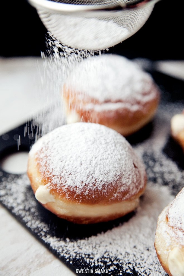 How To Make Vanilla Cream Donuts At Home - picture 4