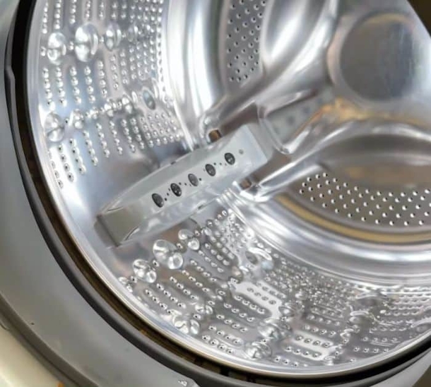 How To Perfectly Clean Your Front Load Washing Machine - picture 2