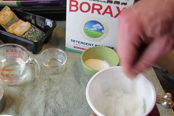 I Was ABout To Pay An Exterminator $200 To Rid The Ants. Then A Friend Showed Me THIS $2 Trick… - picture 2