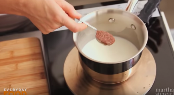 I Would Buy This Winter Treat At The Store All The Time, That Was Until I Learned How Easy It Is To Make At Home - picture 4