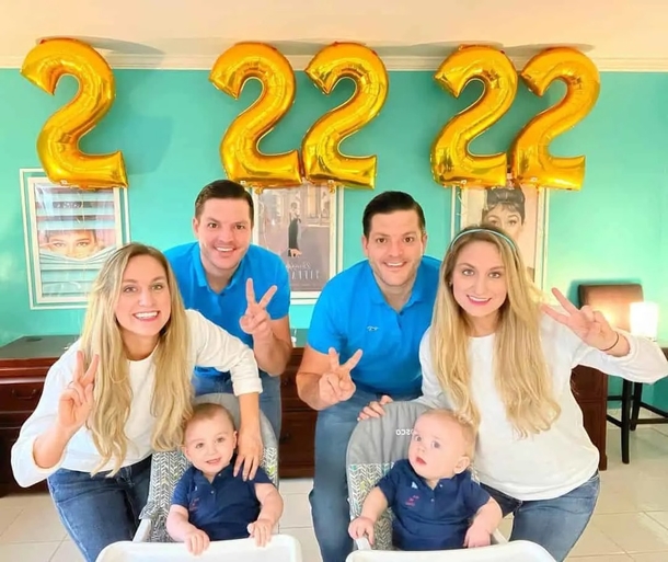 Identical Twin Sisters Who Wed Identical Twin Brothers Are Now Proud Parents of Adorable Babies! - picture 4