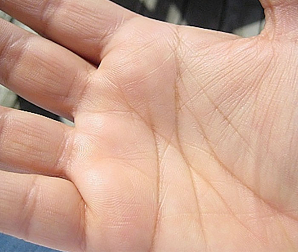 If You Have The Letter “M” On The Palm Of Your Hands, It Means Something Special - picture 2