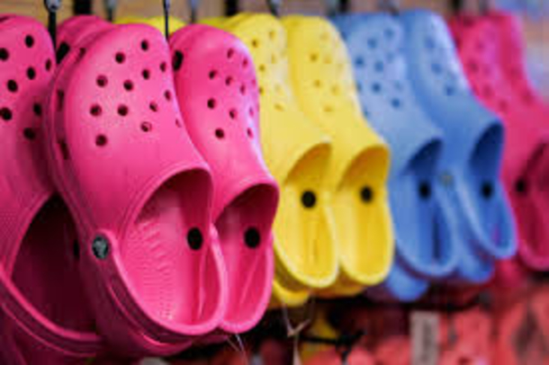 If You Or Your Kids Wear THESE Shoes You Need To Take Them Off RIGHT NOW! Here's Why... - picture 2