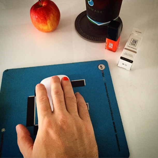 If You See Men With A Painted Fingernail, Here’s The Hidden Meaning Behind It - picture 4