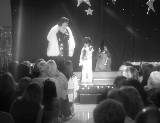 Impossible Duet Becomes Reality When Susan Boyle Performs Christmas Classic ‘O Come All Ye FaithFul’ With Elvis Presley - picture 3