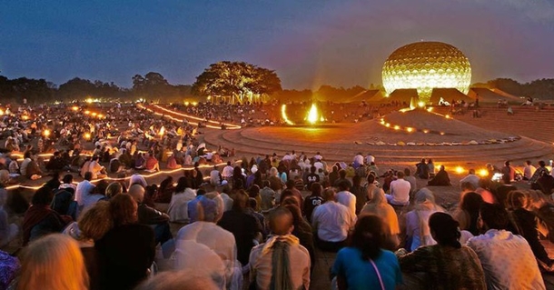 In This Amazing City People Live Without Politics, No Religion And No Money - picture 4