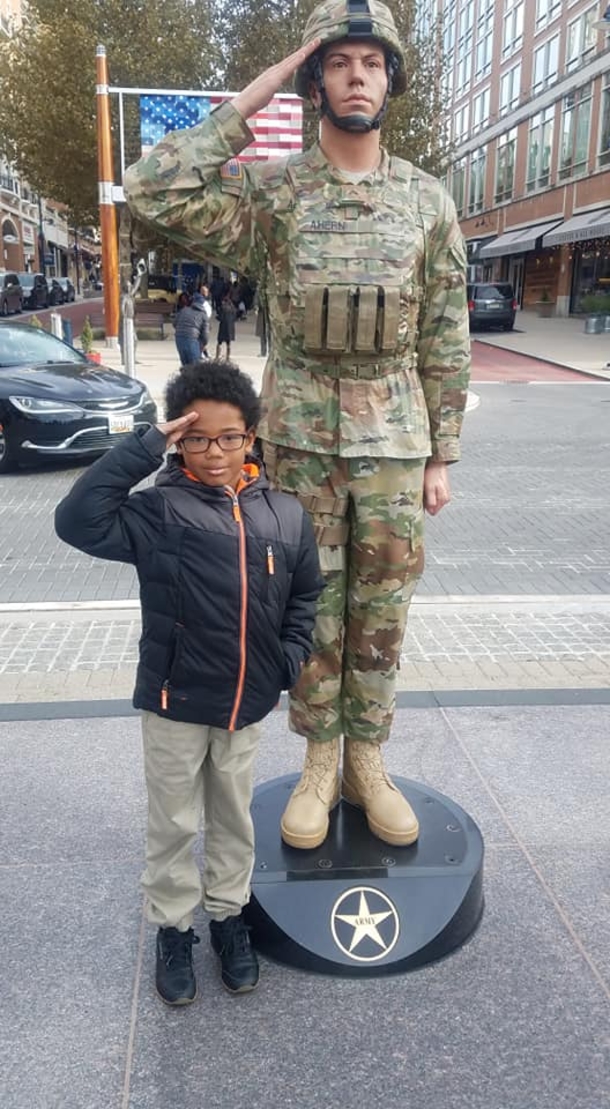 Inspiring 8-year-old raises tens of thousands of dollars in order to help homeless veterans - picture 3