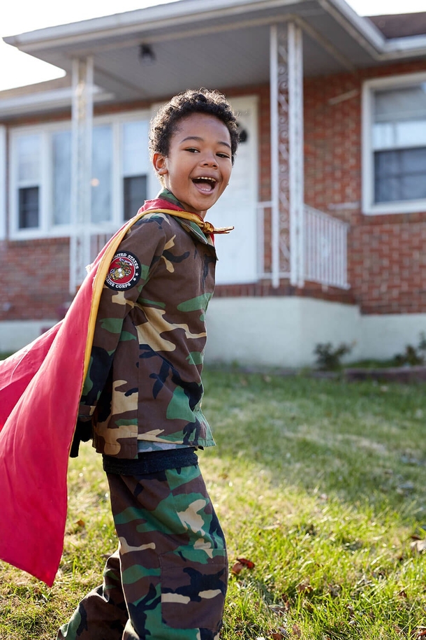 Inspiring 8-year-old raises tens of thousands of dollars in order to help homeless veterans - picture 5
