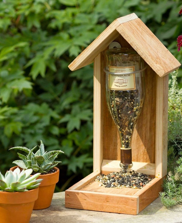 Instead Of Throwing These Bottles Away, She Turns Them Into Something AMAZING You Will Want In Your Home! - picture 21