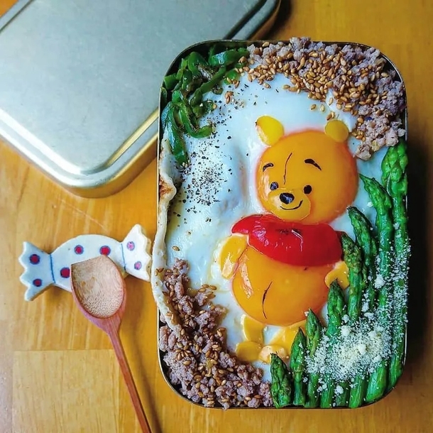 Japanese Mom Creates Egg-cellent Food Art for Her Three Kids! These Are Beautiful! - picture 2