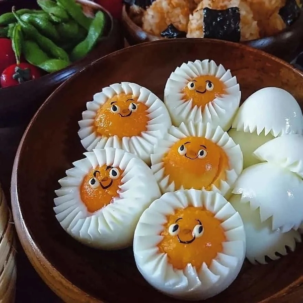 Japanese Mom Creates Egg-cellent Food Art for Her Three Kids! These Are Beautiful! - picture 4