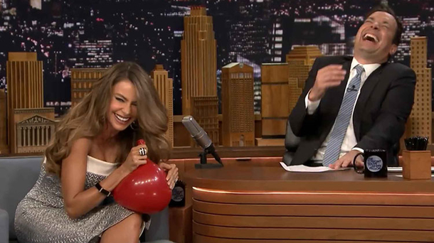 Jimmy Fallon Asks Sofia Vergara To Inhale Helium, When She Begins To Speak They Can’t Stop Cracking Up. - picture 2