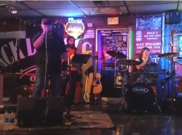 Johnny Cash’s Grandson Takes The Stage. I Felt Chills Go Down My Spine Once He Hit The First Note - picture 3