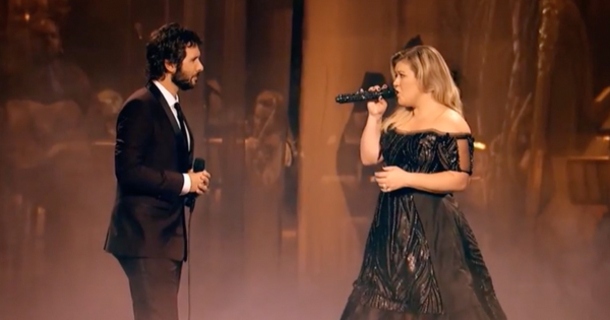Josh Groban & Kelly Clarkson Came Together To Sing A Beautiful ‘Phantom Of The Opera’ Duet. - picture 2