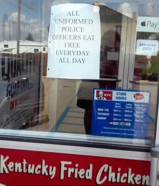 Kentucky Fried Chicken Vows To Give Free Meals For Anyone In Uniform. Do You Support This? - picture 3