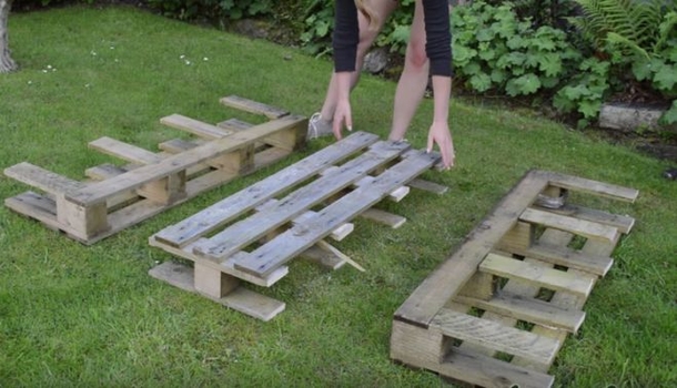 Learn How To Make A Strawberry Planter Out Of A Wood Pallet - picture 2