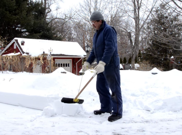 Learn How To Shovel Snow Without Hurting Your Back This Winter - picture 3