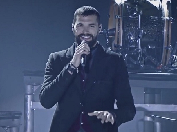Listen To "Drummer Boy" In A Way You Never Heard It Before, What A Christmas Classic! (Video) - picture 3