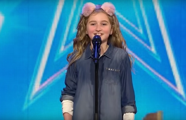 Little 9-Year-Old Girl Brings Down The House With Mega Hit That Forces Judges To Yell "A Star Is Born" - picture 2