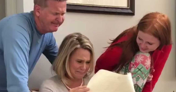 Loving son pays off parents’ entire mortgage using his first paycheck - picture 2
