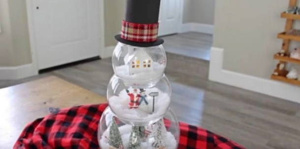 Make Your Own DIY Snowman Using These Dollar Store Fish Bowls - picture 2