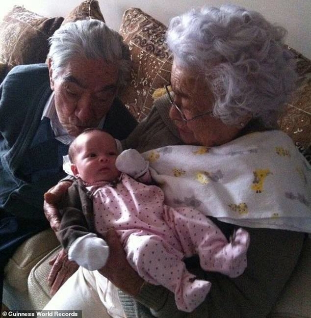 Man and his wife are now the world’s oldest couple – 79 years after running away to get married in secret - picture 4