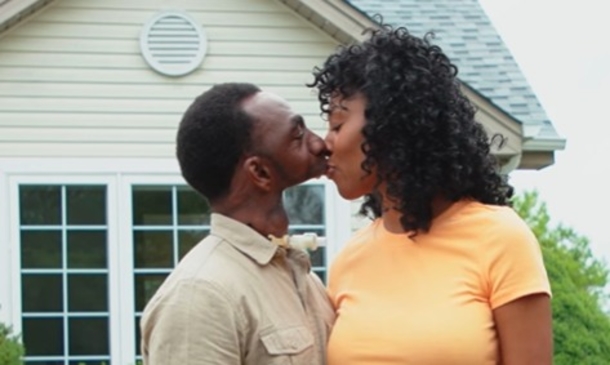 Man Born Without A Jaw Finds Love And Happiness, Proving Naysayers Wrong - picture 2