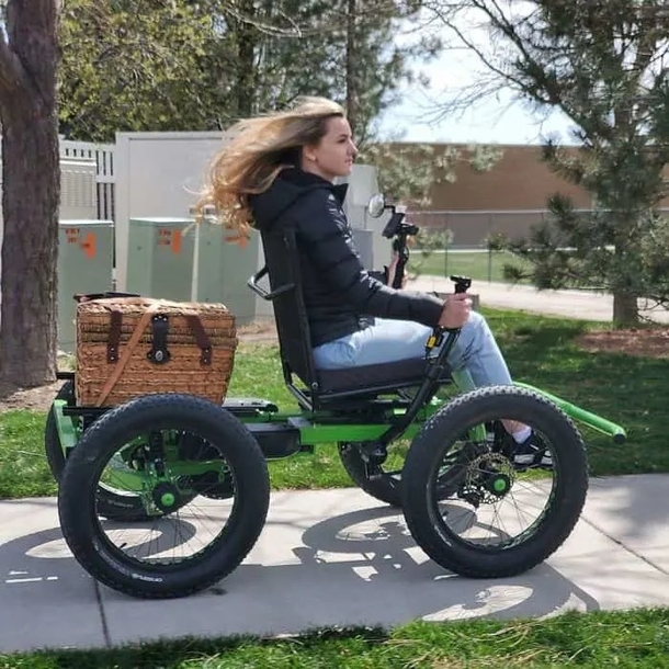 Man creates a fully electric off-road wheelchair so his wife can explore the outdoors like never before - picture 4