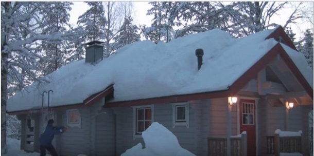 Man Discovers a Brilliant Way to Remove the Dangerous Snow On Your Roof - picture 2