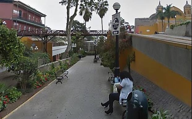 Man Divorces His Wife After Seeing Her With Another Man On Google Maps - picture 3