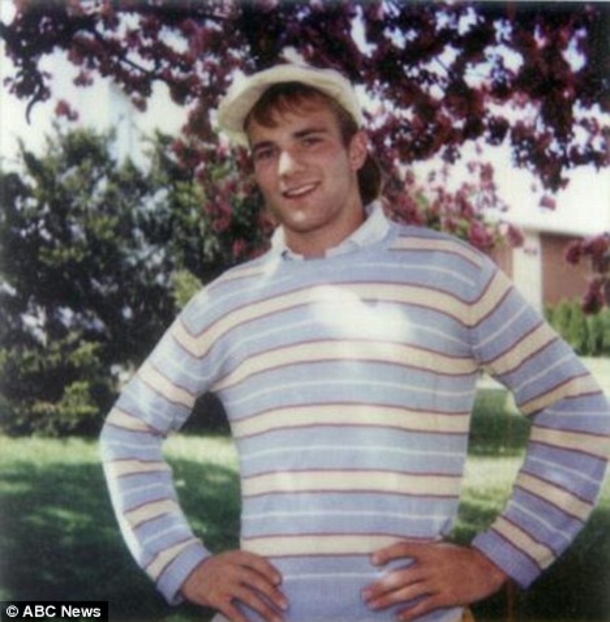 Man Hid A Disturbing Secret For 33 Years Until His Girlfriend Uncovered The Frightening Truth - picture 4