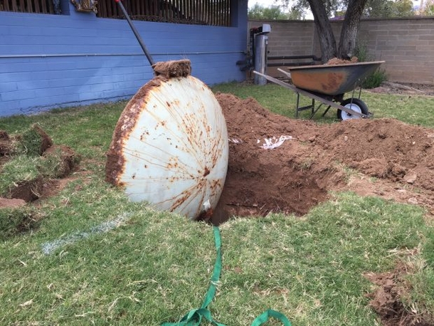 Man Makes Unexpected Find Underneath Back Yard (Photos) - picture 6