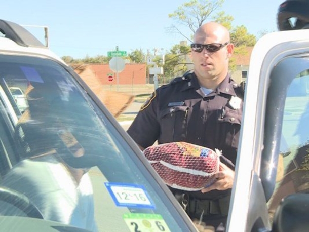 Man Pulled Over By Cop FLOORED At What Officer Shoved In His Window - picture 2