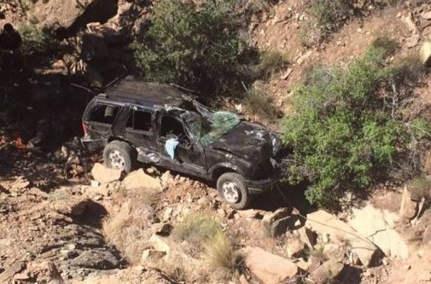 Man Realizes His Girlfriend Is Dead, Takes Unusual Action Before He Calls The Police - picture 2